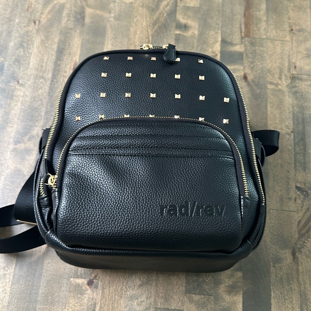 Rad rev OG mini back pack black/gold